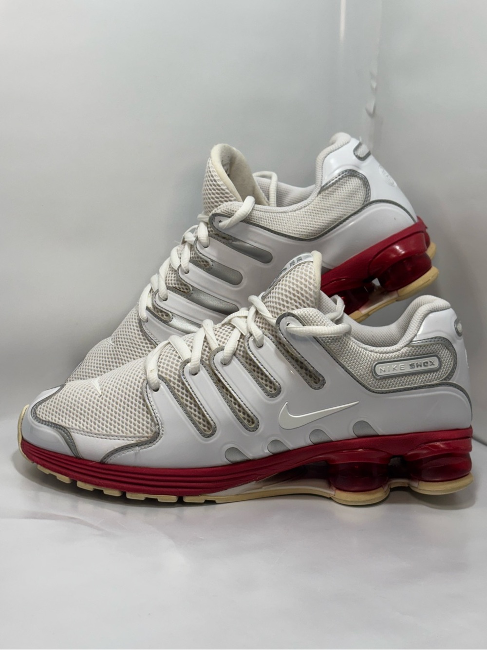 Nike Shox Air Lunar NZ  Men's Size 9 White / Varsity Red Sneaker 429876-100
